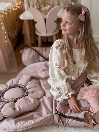  Śpiworek do przedszkola dla dziewczynki z falbankami Różowy  z poduszką kwiatek