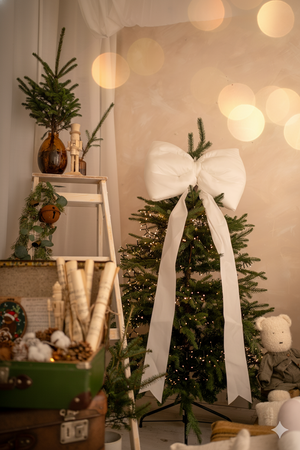 Biała kokarda na choinkę 40x30 cm L średnia