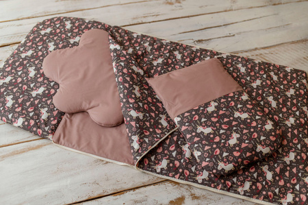 Śpiworek do przedszkola z workiem 140cmx75 cm retro jednorożce