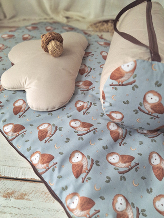 Śpiworek do przedszkola 140x75cm w sowim gaju