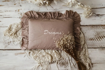 Personalizowana poszewka na poduszkę Boho beż Imię dziecka Haft