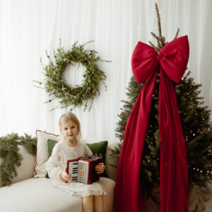 Bardzo duża&nbsp;kokarda na&nbsp;choinkę 60×50 XL czerwona