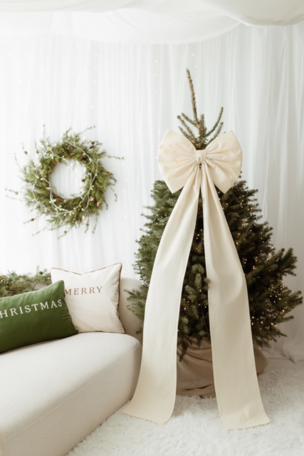 Bardzo duża Kokarda na choinkę 70×60 XXL ecru wstążki 250cm