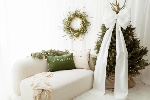 Duża kokarda na choinkę 50×40 L biała