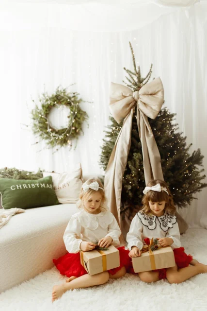 Bardzo duża kokarda na choinkę 70×60 XXL beżowa wstążki 250cmx2