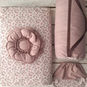 Śpiworek do przedszkola z falbanką 140×75cm różany drzewko różane