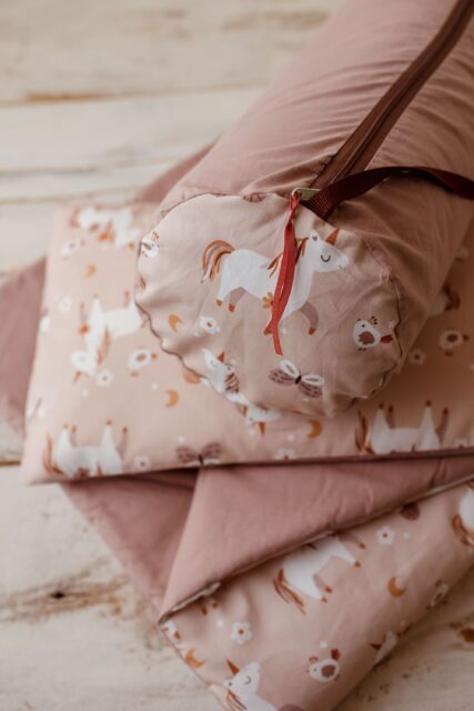 Kocyk do przedszkola dla dziewczynki jednorożec unicorn