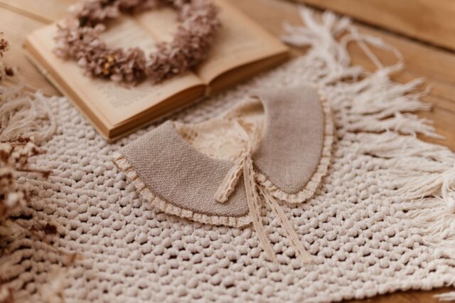 Kołnierzyk dla dziewczynki lniany zawiązywany zoja kasza