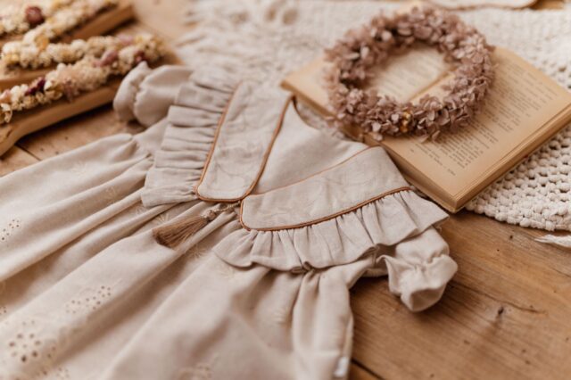 Kołnierzyk z falbanką lniany w kwiaty damski Antonina