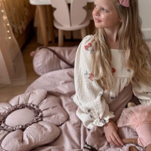 Śpiworek do przedszkola dla dziewczynki z falbankami różowy