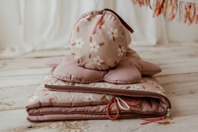 3w1 śpiworek pościel zestaw kwiatuszki retro róż junior