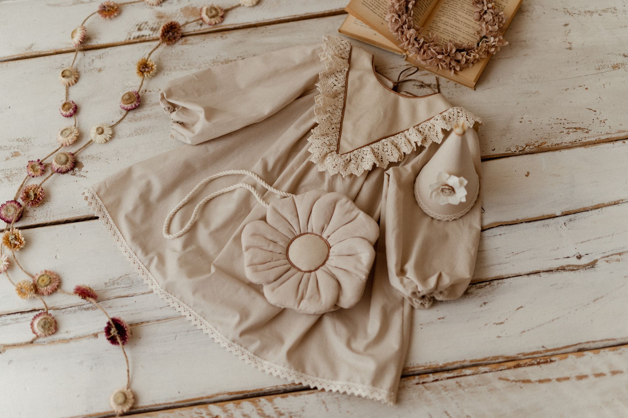 Bawełniana sukienka z koronką retro Marysia natural koronka 5-10 lat