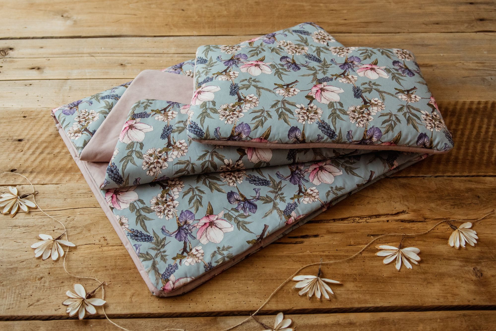 Bawełniany kocyk pościel premium 3w1 zestaw kwiaty w ogrodzie