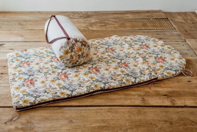 Bawełniany śpiworek pościel do żłobka zestaw 3w1 kwiaty retro natural