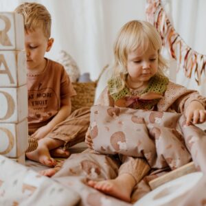 Beżowy kocyk bawełniany dla dzieci 3w1 jeżyki coffe junior