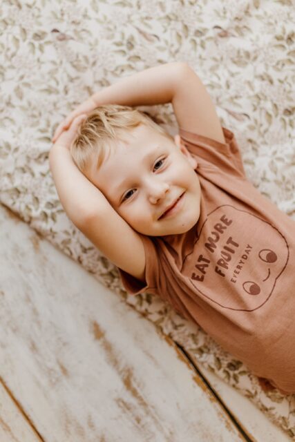 Beżowy śpiworek dla dziecka 5-10 lat junior