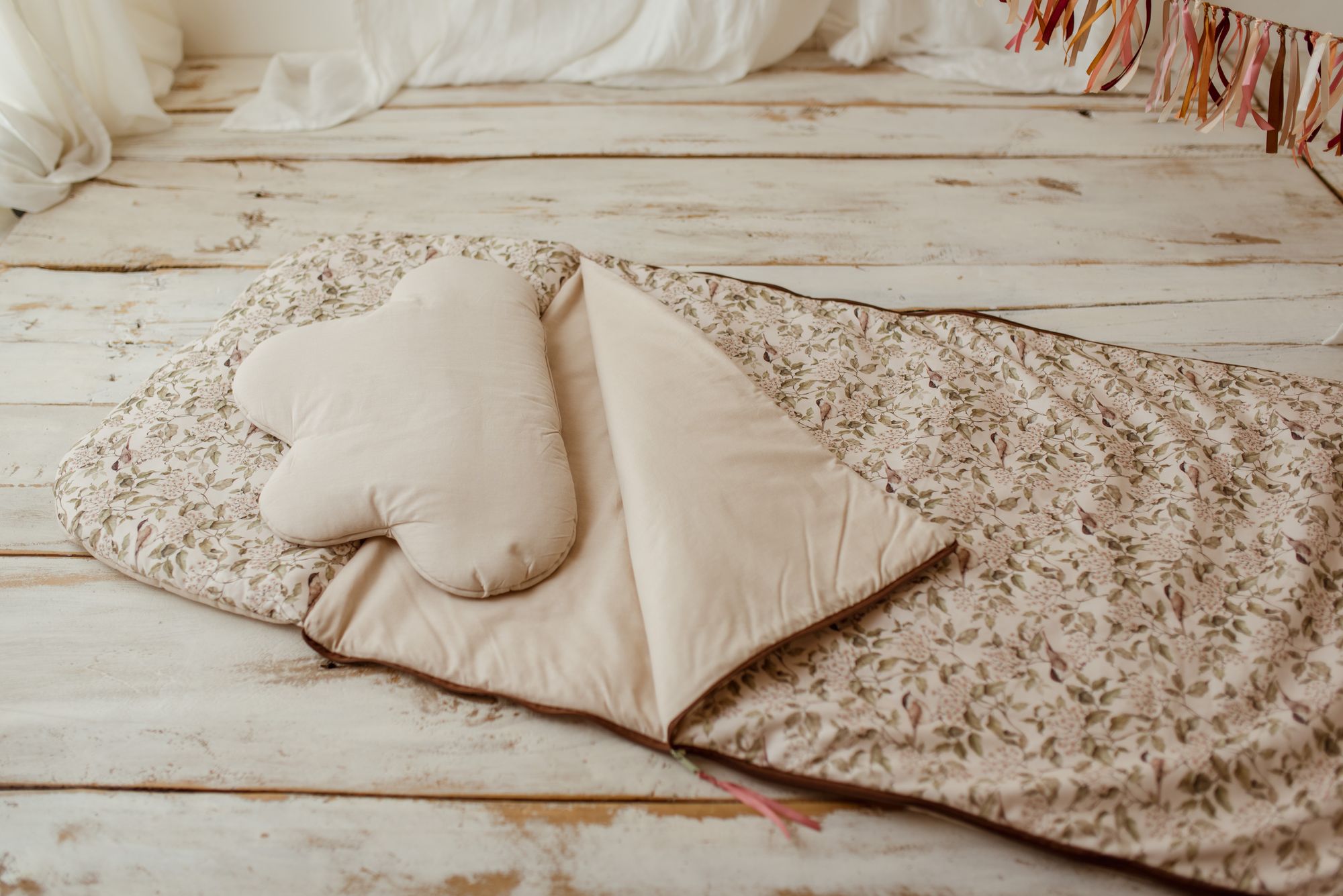 Beżowy śpiworek dla dziecka 5-10 lat junior