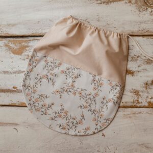 Beżowy worek na buty do przedszkola