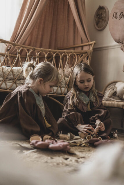 Brązowa retro sukienka lniana damska żakard kwiaty Marysia coco turkus