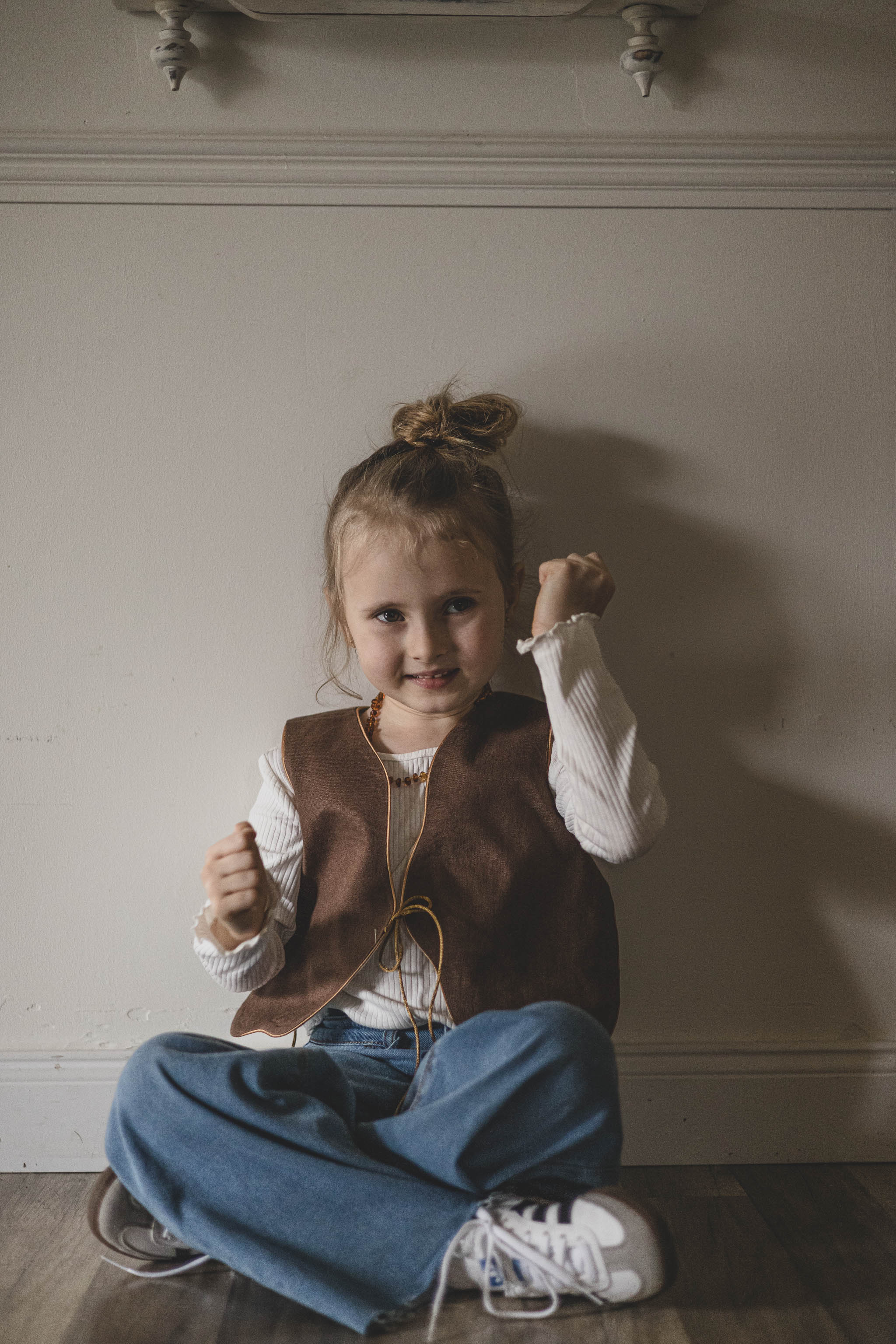 Kamizelka damska lniana brązowa lekka coco