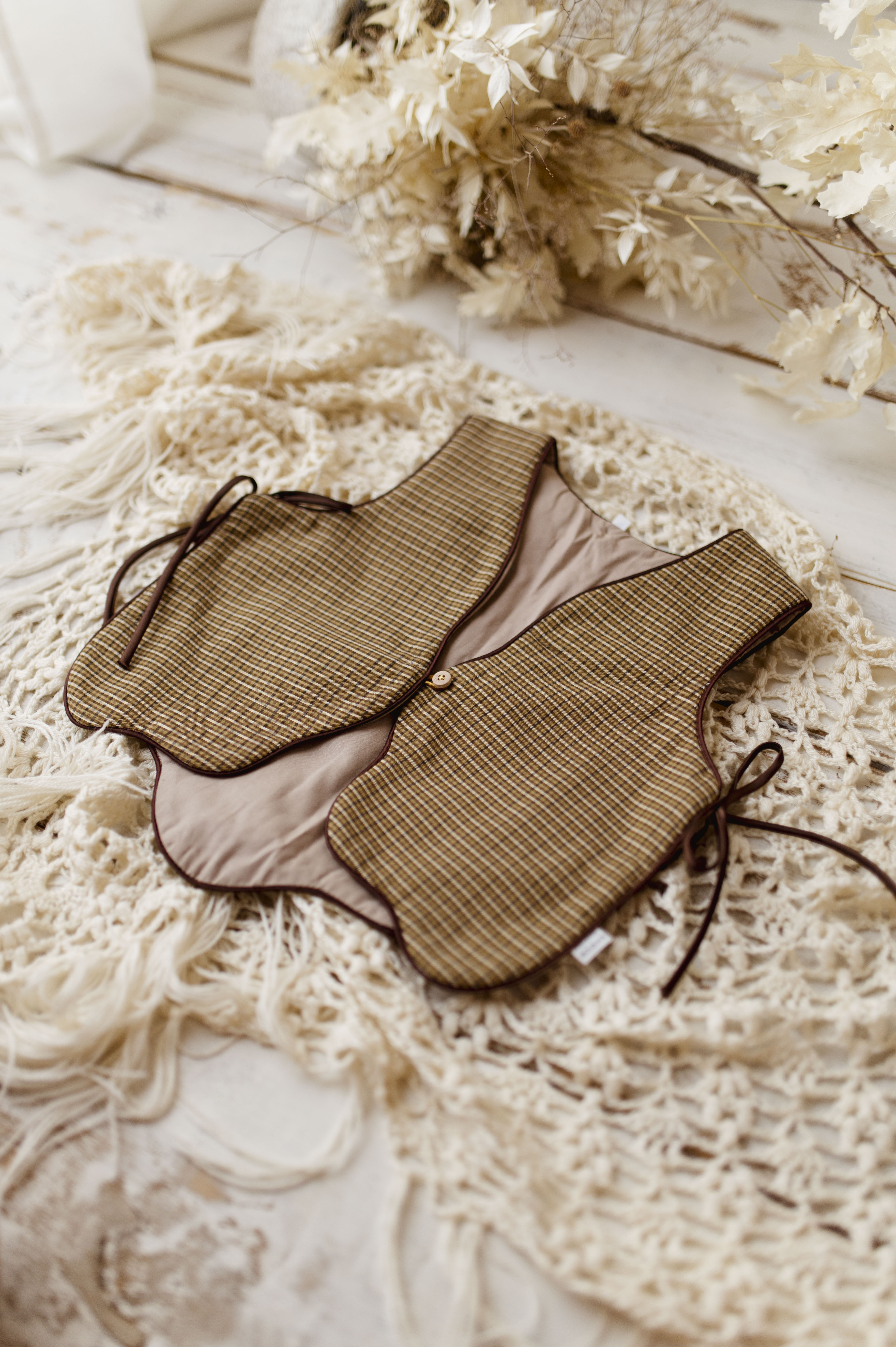 Kamizelka lniana w kratkę brązy z miodem1-3 lat