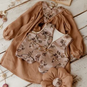 Kamizelka vintage kwiaty żakard spring flowers dla dziewczynki