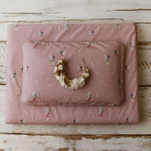 Kocyk dla dziewczynki do przedszkola różowy wróżki