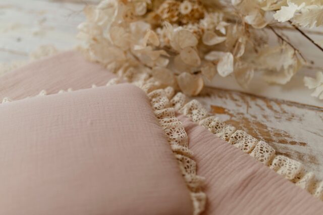 Kocyk dla niemowląt lniany 50cmx75cm retro róż