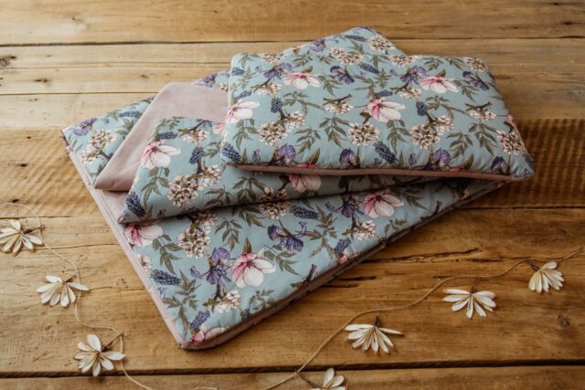 Kocyk do żłobka pościel bawełna premium zestaw 3w1 kwiaty retro róż
