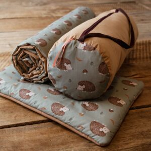 Kocyk do przedszkola zestaw 3w1 jeżyki zielone