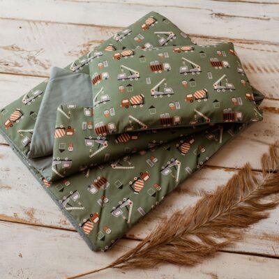 Kocyk do żłobka dla chłopca zestaw 3w1 auta zielone