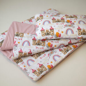 Kocyk do żłobka dla dziewczynki 100×135 cm królestwo