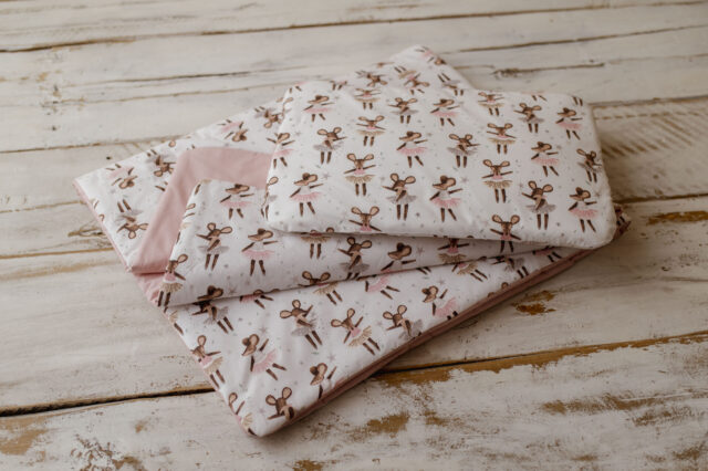 Kocyk dziecięcy 80×220 cm myszki