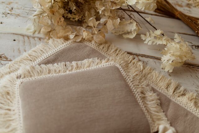 Kocyk niemowlęcy lniany 50×75cm boho beż