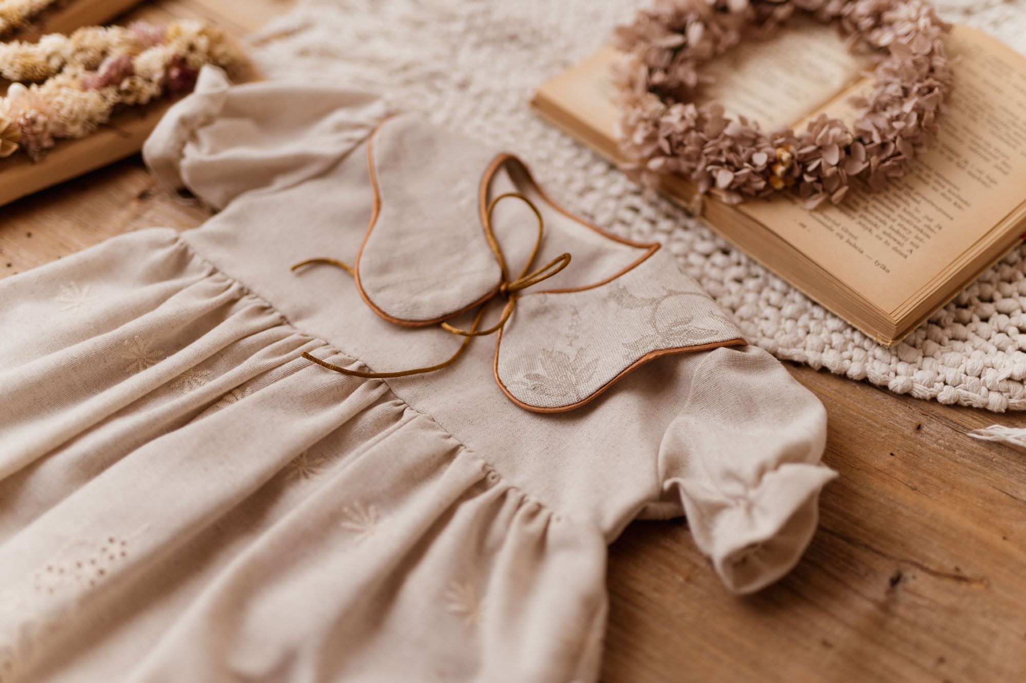 Kołnierzyk lniany retro dla dziecka malwa żakard