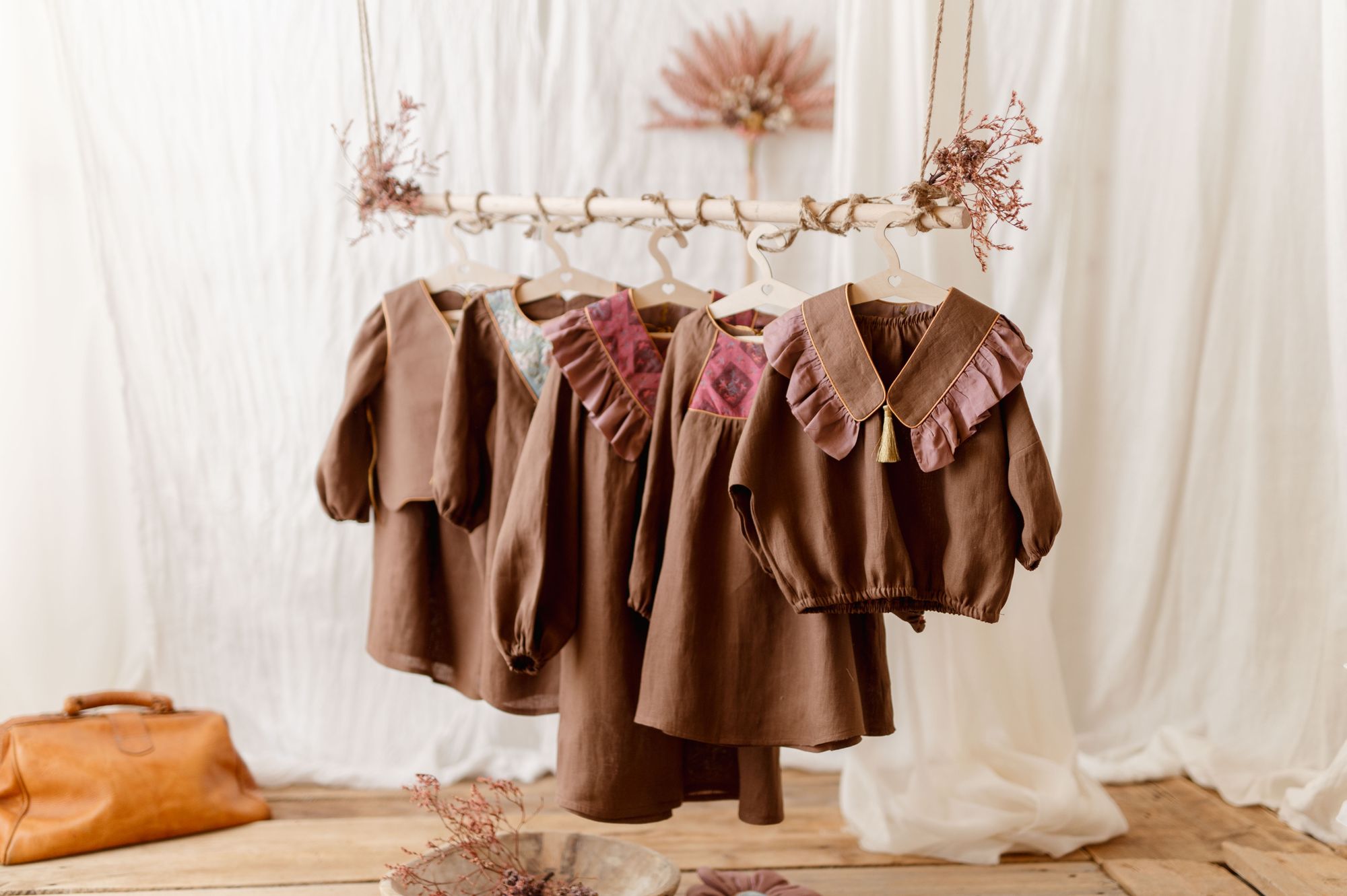 Kołnierzyk retro damski lniany z falbanką coco rose