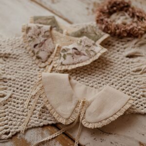 Kołnierzyk retro z koronką damski Hania wróbelki natural