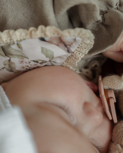 Kołnierzyk retro z koronką damski Hania wróbelki natural