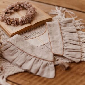 Kołnierzyk vintage lniany żakard w kwiatuszki dla dziecka Antonina