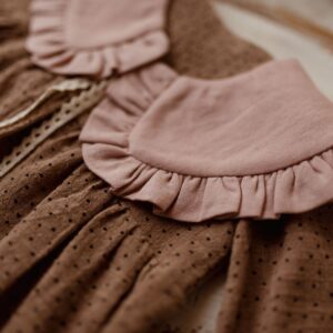 Kołnierzyk damski z falbanką lniany różowy zoja