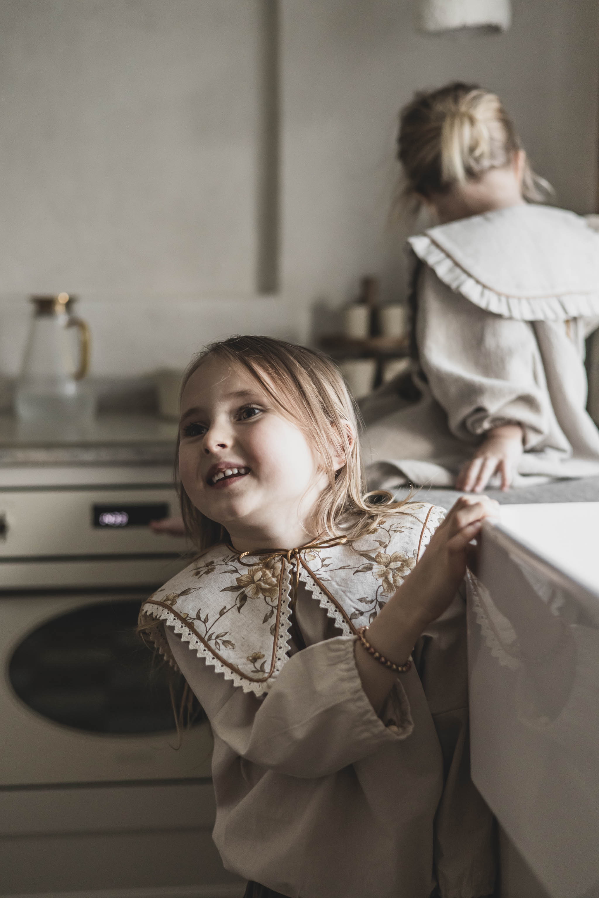 Kołnierzyk dla dziecka z koronką lniany stefania honey