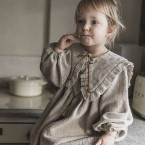 Kołnierzyk lniany dla dziewczynki z falbanką sara royal