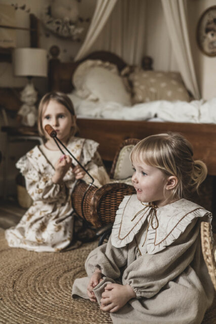 Kołnierzyk retro z falbanką w kwiatki damski tiul Antonina