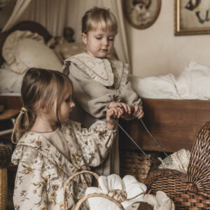 Kołnierzyk retro z falbanką w kwiatki damski tiul Antonina