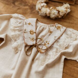 Kołnierzyk retro z falbanką w kwiatki damski tiul Antonina