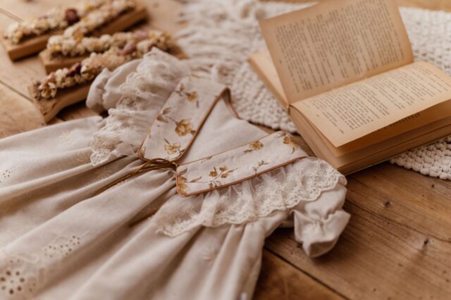 Kołnierzyk retro z falbanką w kwiatki damski tiul Antonina