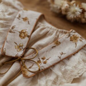 Kołnierzyk retro z falbanką w kwiatki damski tiul Antonina