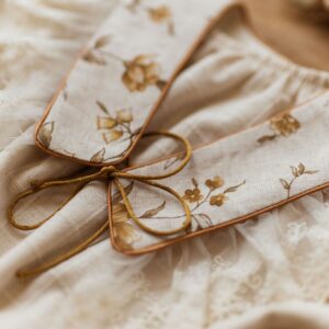 Kołnierzyk retro z falbanką w kwiatki damski tiul Antonina