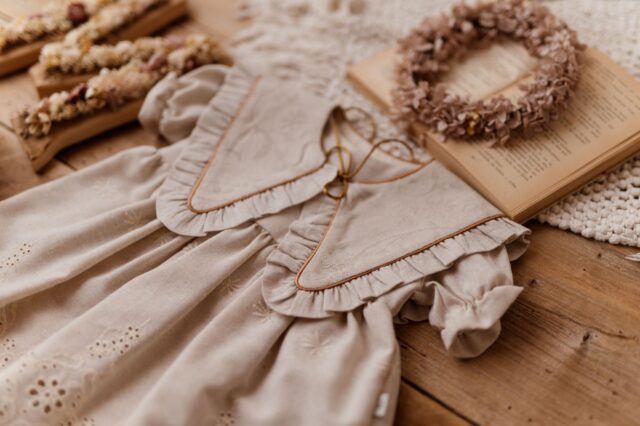 Kołnierzyk z falbanką lniany dla dziecka stefania royal