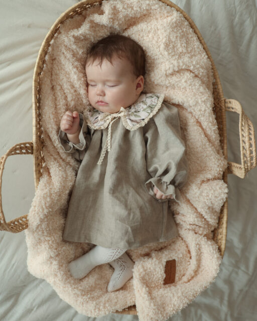 Kołnierzyk z koronką dla dziewczynki bawełniany Hania wróbelki natural